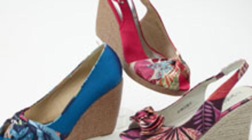 Flo'da 50 YTL Hediye &Ccedil;eki Kampanyası