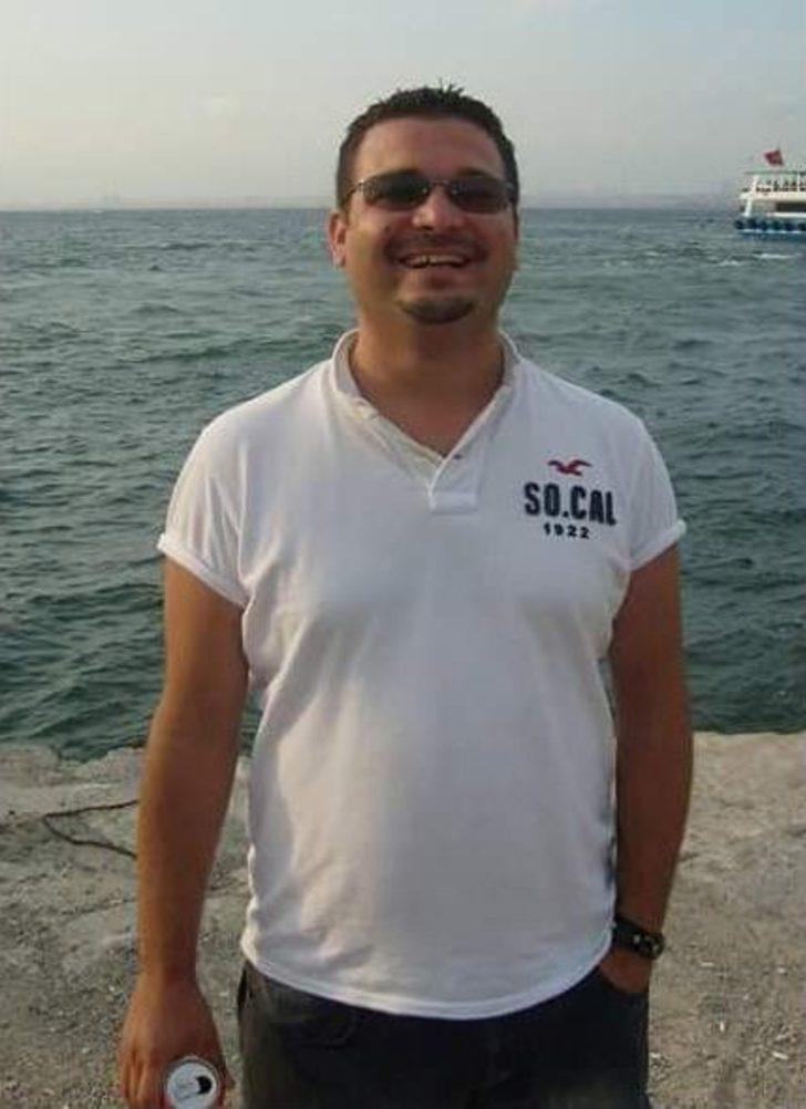 Otomobille Kanala Uçan Mali Müşavir 1 Metrelik Suda Boğuldu G2