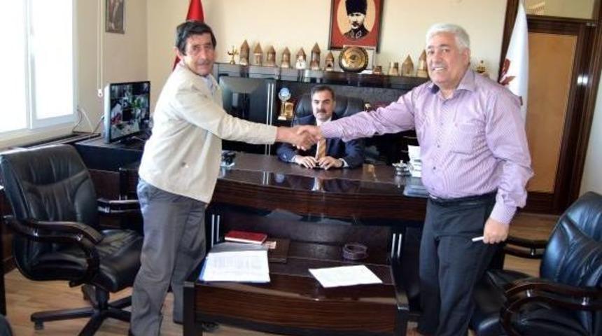 Ahlat&rsquo;Ta Belediye I&ccedil;me Suyu Hizmetini Şirkete Devretti