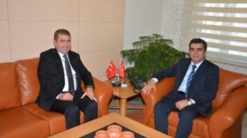Milletvekili Korkmaz&rsquo;dan Vali D&uuml;zg&uuml;n&rsquo;e Ziyaret