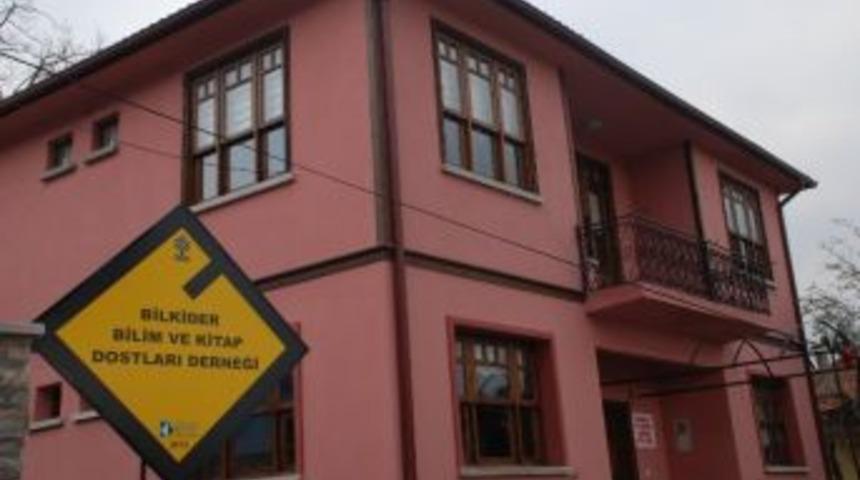 İzmit Belediyesi&rsquo;nden K&uuml;t&uuml;phane A&ccedil;ıklaması