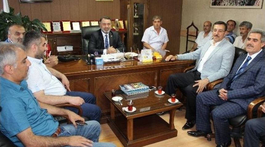 T&uuml;fenkci Yol İş Sendikasını Ziyaret Etti