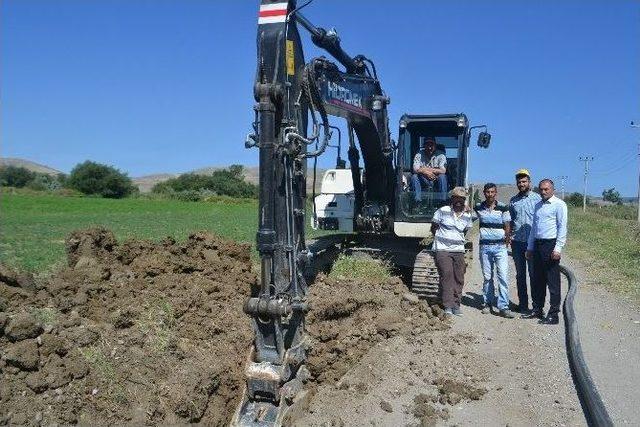 İskilip’te İçme Suyu Şebekesi Yenileniyor