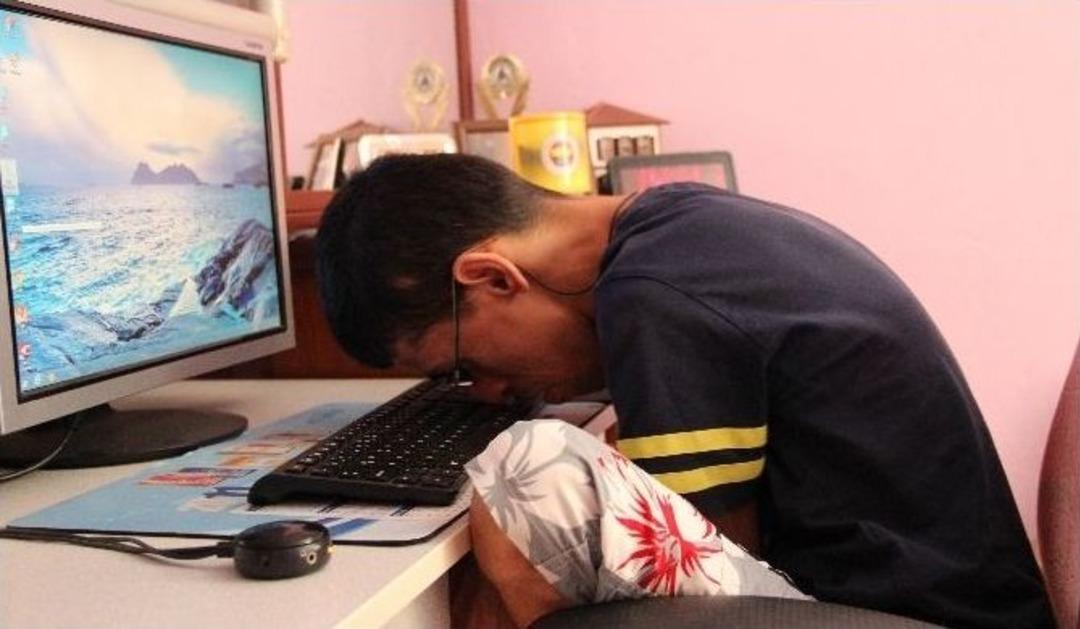 Burnuyla Yazdığı Kitabını 3 Aralık&rsquo;ta Engellilere Hediye Edecek