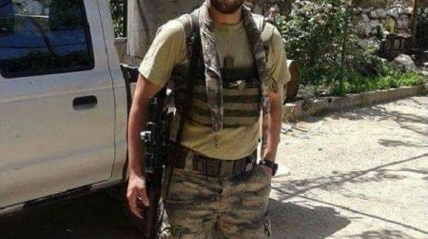 Suriye'de Hayatını Kaybeden Burak Mişinci Son Yolculuğuna Uğurlandı