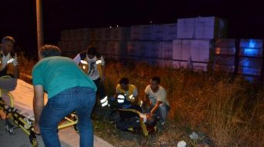 Otomobilini Tamir Ederken Başka Bir Ara&ccedil; &Ccedil;arptı