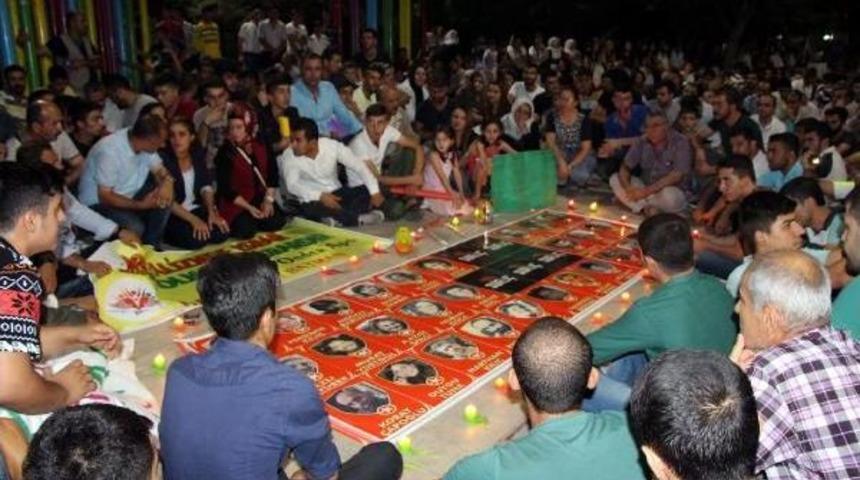 Patlamada Yaralandı, Taburcu Olunca, &Ouml;lenler I&ccedil;in D&uuml;zenlenen Anma Etkinliğine Katıldı