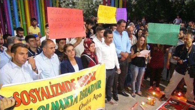 Suruç’taki Terör Saldırısında Hayatını Kaybeden 32 Kişi İçin Batman’da Anma Etkinliği Düzenlendi