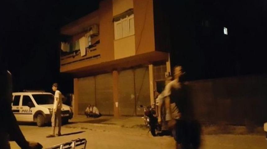 Cinnet Ge&ccedil;irip &Ouml;nce Babasını Sonra Kardeşini Vurdu