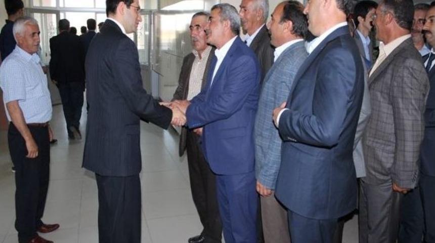 Kaymakam &Ccedil;i&ccedil;ek&rsquo;e Veda Yemeği