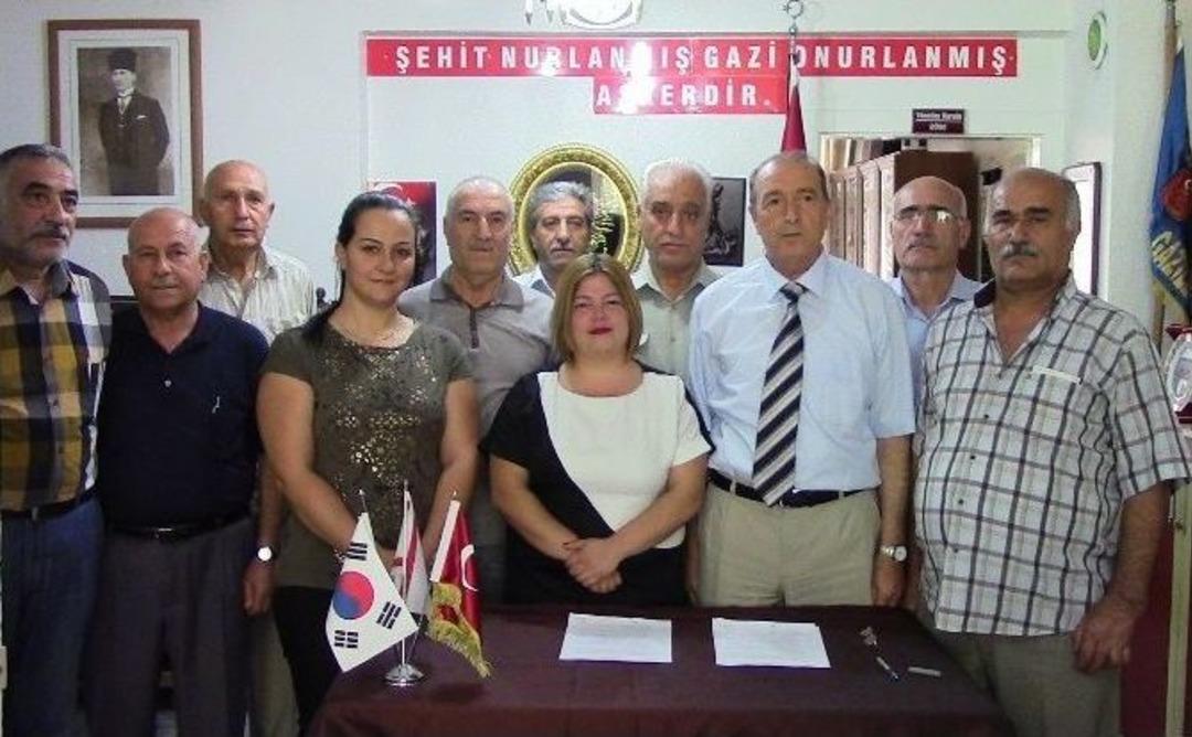 Elazığ Medicalpark Hastanesi İle T&uuml;rkiye Muharip Gaziler Derneği Elazığ Şubesi Protokol İmzaladı