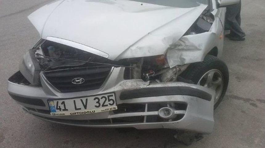 G&ouml;lc&uuml;k&rsquo;te Trafik Kazası