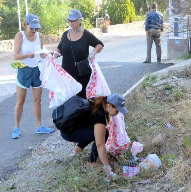 Yalıkavak'ta Çöp Temizliği