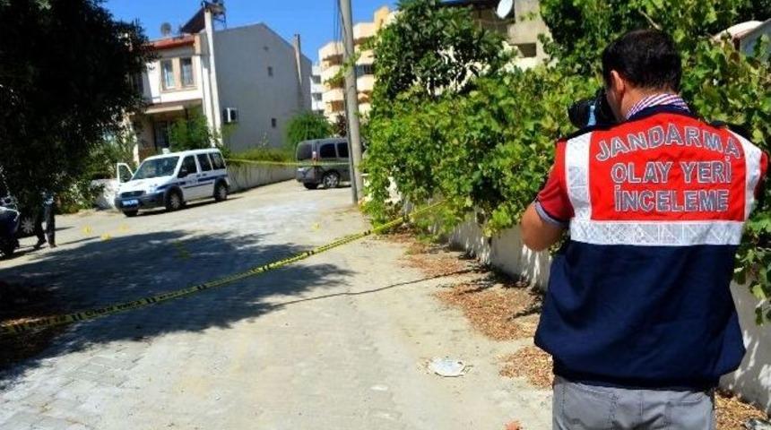 Aydın&rsquo;da Polise Bı&ccedil;akla Saldıran Şahıs Vurularak Etkisiz Hale Getirildi