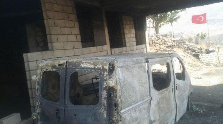 Şehit Aileleri Derneği Başkanının Evi Yandı