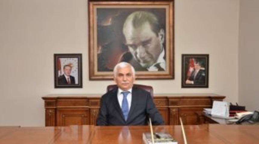 Vali Alimoğlu&rsquo;ndan Zafer Bayramı Mesajı