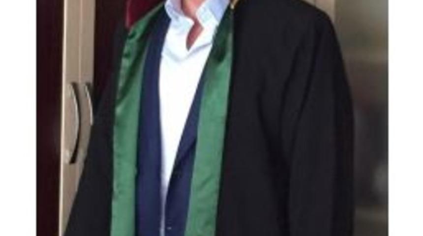 Polisin Aracında Arama Yaptığı Avukata 5 Bin Lira Tazminat