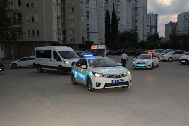 Şehit Polisin Yakınları Acı Haberle Yıkıldı (2)