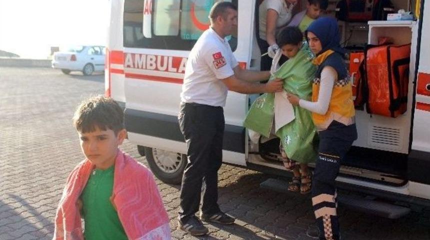 Boğulmaktan Son Anda Kurtarıldılar