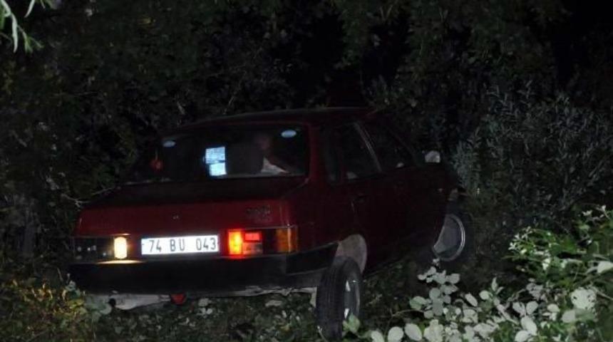 Alkoll&uuml; S&uuml;r&uuml;c&uuml;, Geri Yerine Ileri Gidince Yama&ccedil;tan U&ccedil;tu