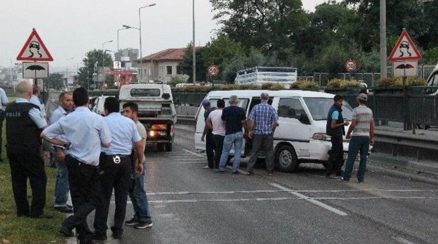 5 Araç Kazaya Karıştı: 3 Yaralı