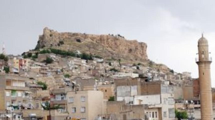 Mardin Kalesinde Restorasyon &Ccedil;alışmaları Devam Ediyor