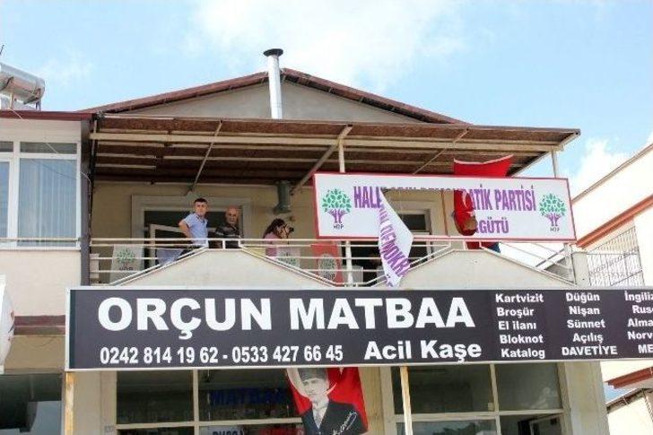 Kemer’de Hdp Binasına Saldırı G2