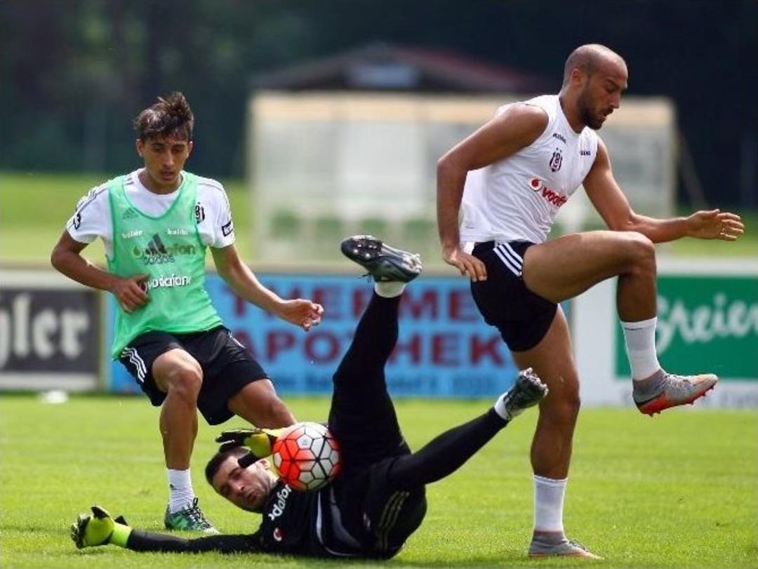 Beşiktaş Yeni Sezon Hazırlıklarını S&uuml;rd&uuml;r&uuml;yor