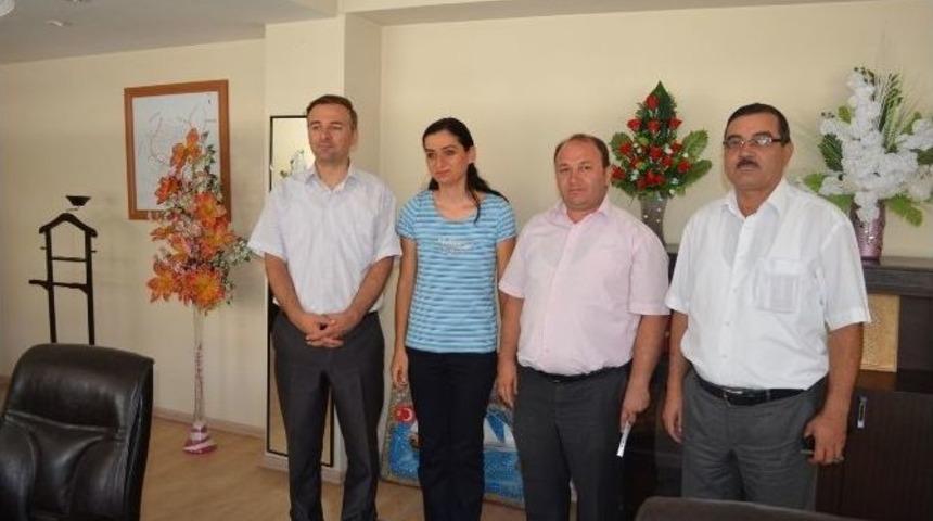 Memurluğa Giden Yolda Engel Tanımadı