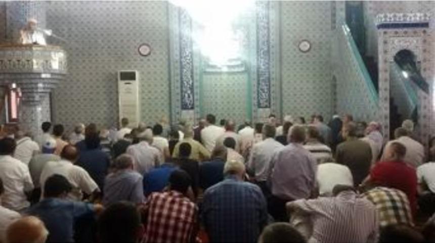 Diyanet Son G&uuml;nlerde Yaşanan Ter&ouml;r Saldırılarına Dikkat &Ccedil;ekti