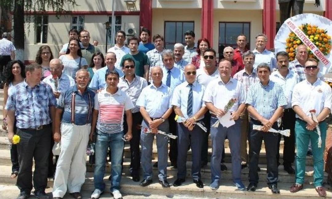 Aydın&rsquo;da Basın Mensupları Bayram Kutlamak İ&ccedil;in Değil Birlik Beraberlik İ&ccedil;in Bir Araya Geldi