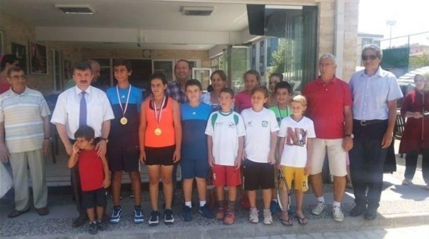 Kortta Yalova R&uuml;zgarı