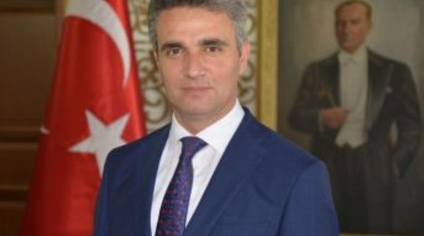 Bolu Valisi Aydın Baruş, Basın Ve Gazeteciler Bayramını Kutladı