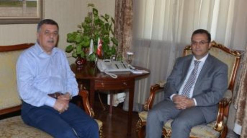 T&uuml;rk Parlamenterler Birliği Başkanı Pakdil&rsquo;den Vali T&uuml;rker&rsquo;e Ziyaret
