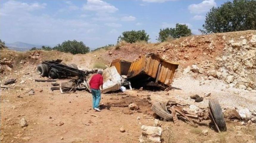 Diyarbakır&rsquo;da Trafik Kazası: 1 &Ouml;l&uuml;, 1 Yaralı