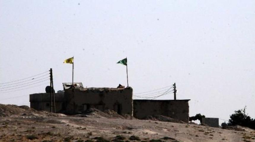 Ypg, Telabyad'a Hendek Kazıyor