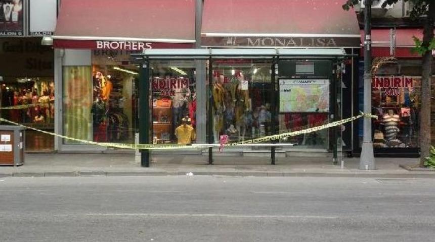 Şişli'de Ş&uuml;pheli &Ccedil;anta Alarmı