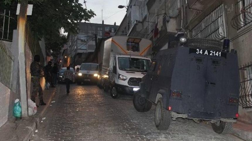 İstanbul&rsquo;da Helikopter Destekli Ter&ouml;r Operasyonu