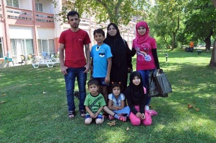 Suriyeli Ahmed İlk Defa Tatile Çıktı G2