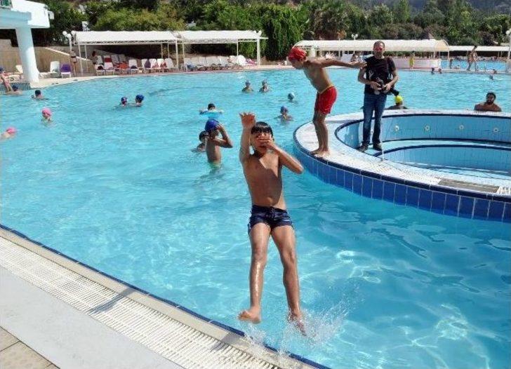 Suriyeli Ahmed İlk Defa Tatile Çıktı G5