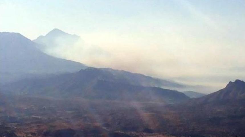 Pkk Kampları Ob&uuml;s Atışlarıyla Vuruldu (2)