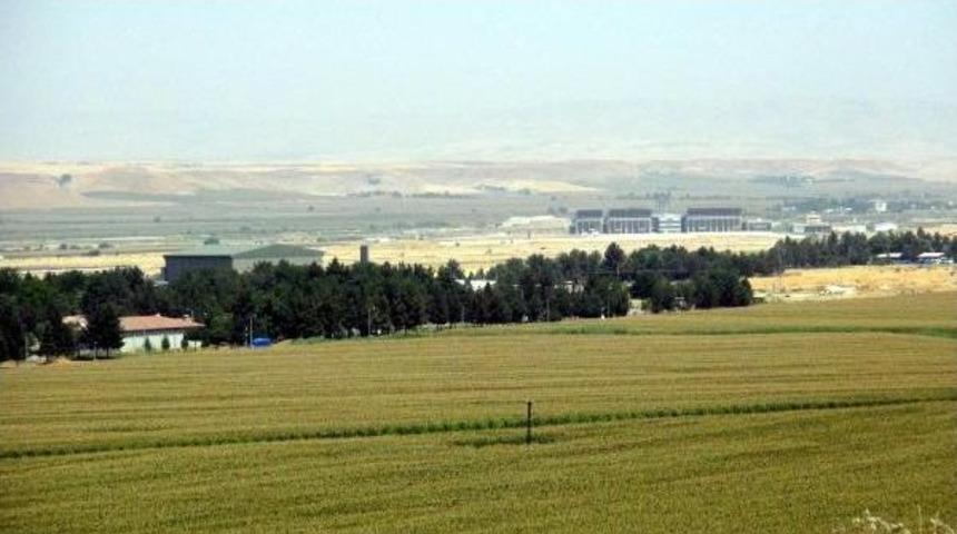 Batman'dan Kalkan Heronlar, Keşif U&ccedil;uşunda