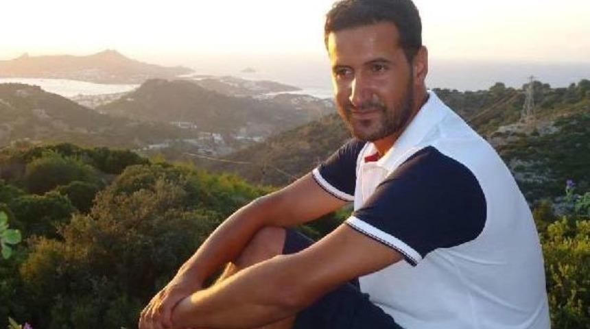 Taksi Duvara &Ccedil;arptı: 1 &Ouml;l&uuml;