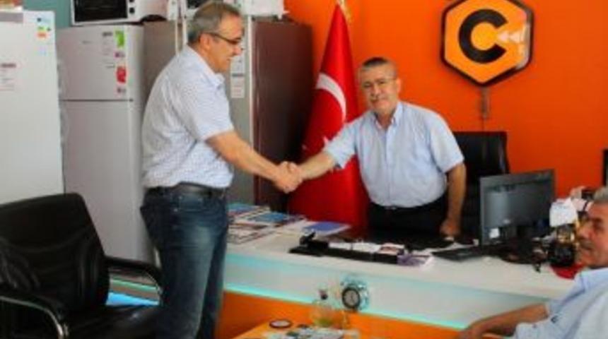 Başkan Kara&ccedil;oban Her Fırsatta Halkın İ&ccedil;inde