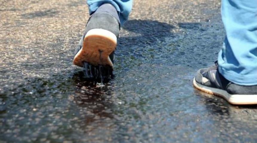 Tokat&rsquo;Ta Asfalt Eriten Sıcak