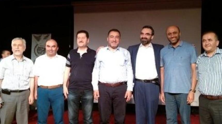 İhh Tavşanlı Şubesi D&uuml;zenlediği Program İle Yetimlere Dikkat &Ccedil;ekti