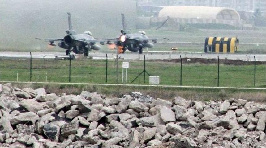 Diyarbakır&rsquo;a Savaş U&ccedil;ağı Takviyesi