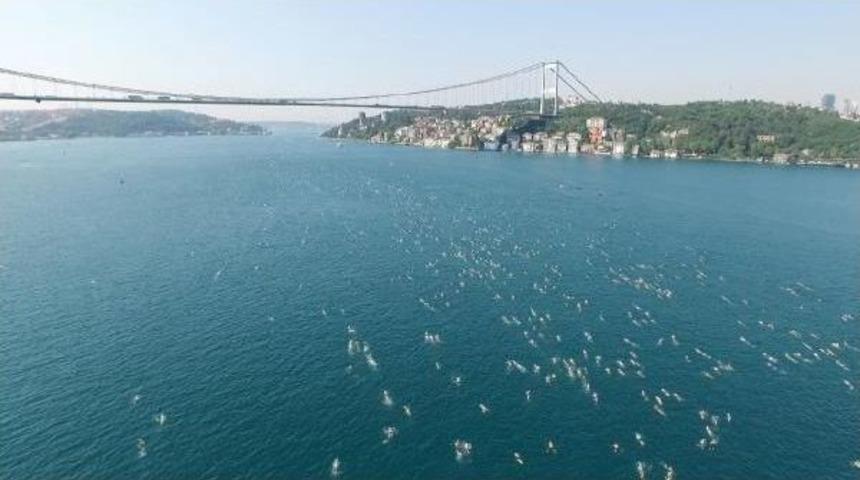 Boğazın G&uuml;zelliğine G&uuml;zellik Kattılar