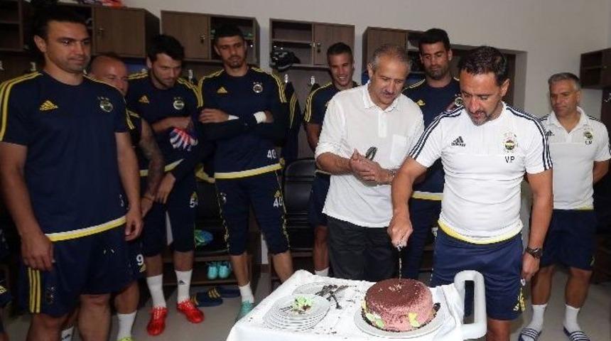 Pereıra&rsquo;ya S&uuml;rpriz Doğum G&uuml;n&uuml; Kutlaması