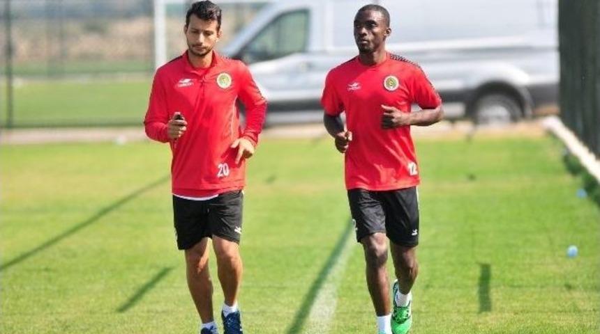 Sunday, Alanyaspor&rsquo;un Kampına Katıldı